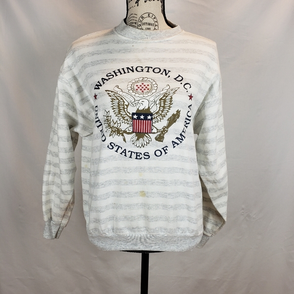 2/$25 Vintage Washington DC Sweater - Picture 1 of 12